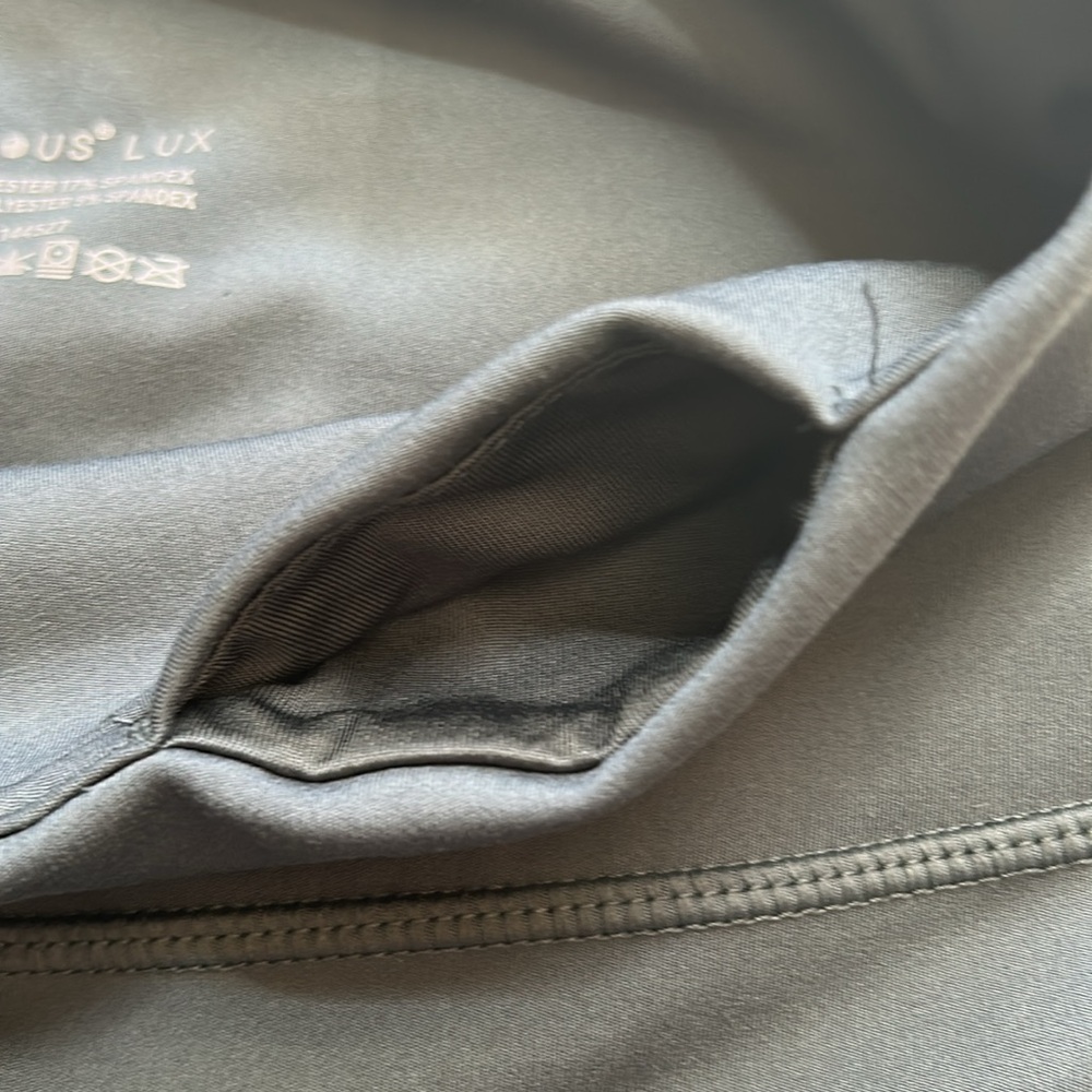 Yogalicious Lux Green Bike Shorts - Picture 3 of 5